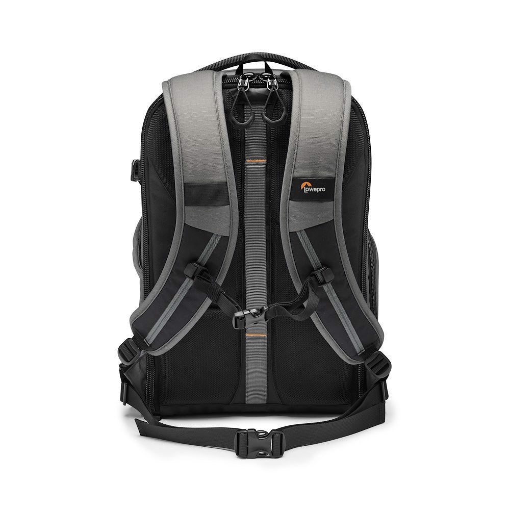 Lowepro Flipside BP 300 AW III