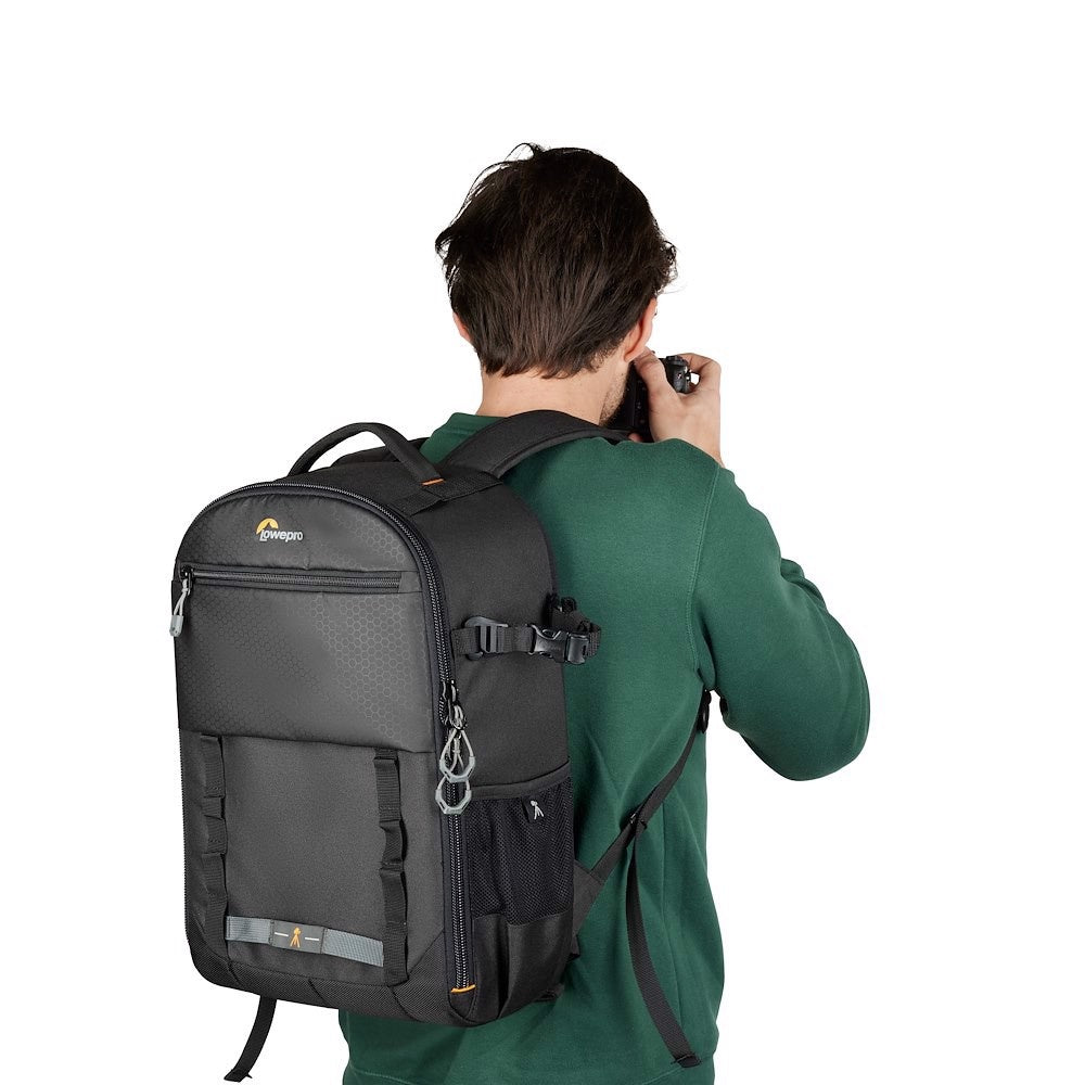 Lowepro Adventura BP 300 III